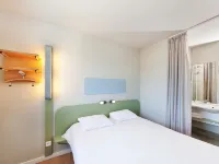 Ibis Budget Saint Gaudens Hotels in Anla