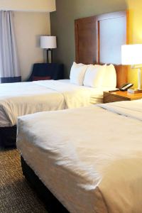grove city hotels pa