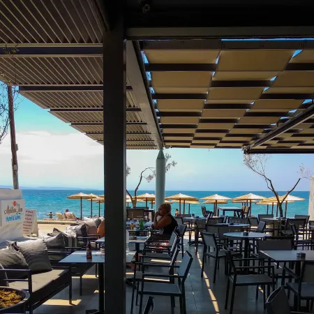 Meliton Inn Hotel & Suites by the Beach