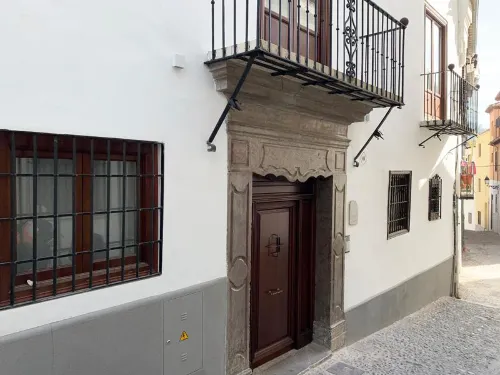 Apartamentos Boutique Granada 3000