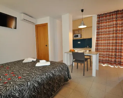 Aparthotel Safari Hotels in Calella