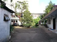 Penginapan Surya Hotel a Serang