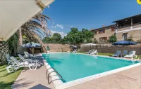 Agriturismo Il Cavone - Fraz.Sovana - piscina