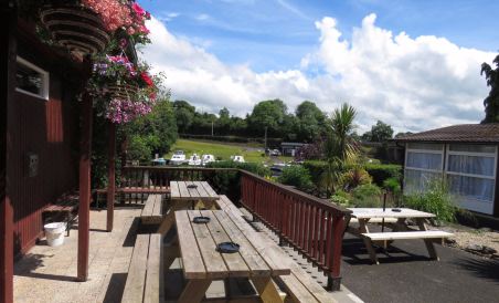 Carrybridge Lakeside Lodge - Housity