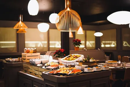 Hotel Ambassador Zermatt Отели рядом с достопримечательностью «Пфарркирхе Святого Маврикия»