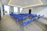 Dreamtel Jakarta - Business