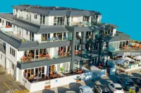 Pavilion Beachfront Apartments Hotels in 