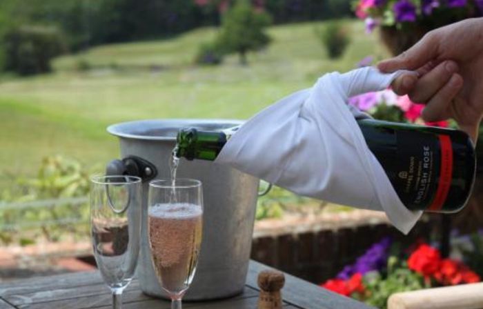 London Beach Country Hotel & Golf Club