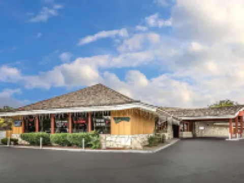 Econo Lodge Near Reno-Sparks Convention Center Hotels in Reno