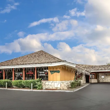 Econo Lodge Near Reno-Sparks Convention Center