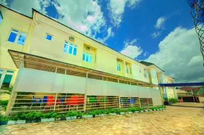 Grace Manor Hotels and Suites โรงแรมใน