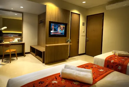 Kytos Hotel