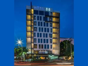 Hotel 88 Embong Malang