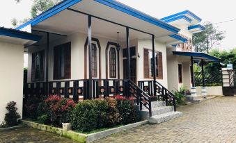 Villa Mutiara Hitam Situ Cileunca Pangalengan