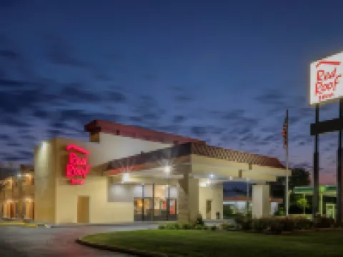 Red Roof Inn Bloomington - Normal/University Hotels in Bloomington