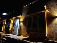 Hotel Golden Garh