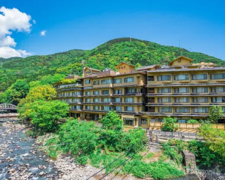 河鹿荘 箱根のホテル