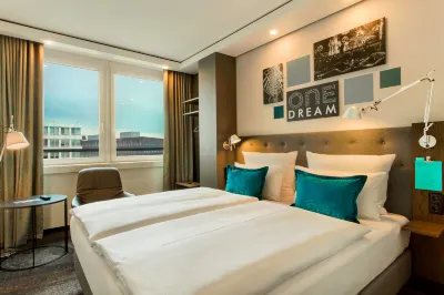 Hotel Motel One München-Campus Hotels in Giesing