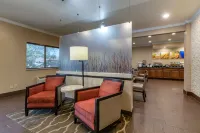 Comfort Inn & Suites Waterloo - Cedar Falls Hotels in Waterloo