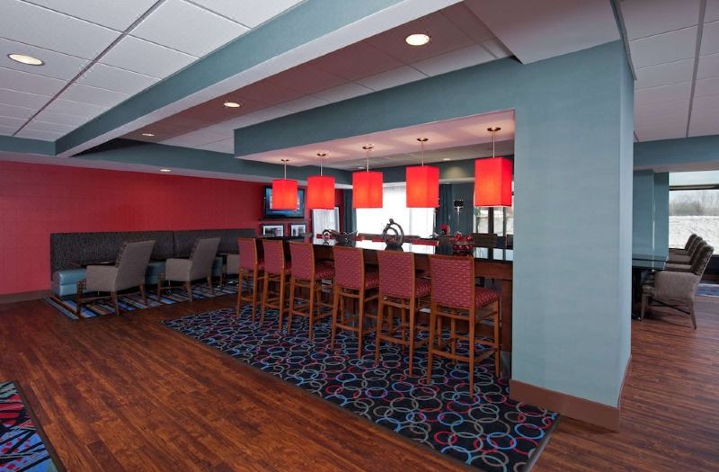 Hampton Inn Grand Rapids-South photo 5