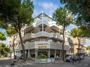 Hotel Astro