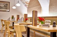 Hotel Maxlhaid - breakfast