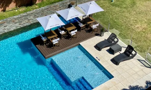 Neper Hotel