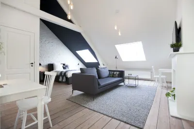 Maison Nationale City Flats & Suites