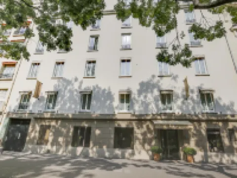 أوتل دو برينتو Hotels near حديقة حيوانات باريس