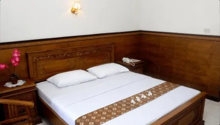 Wiwi Perkasa II Отели в г. Индрамаю