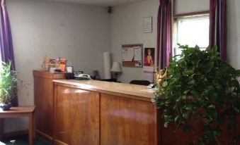 Motel Town House