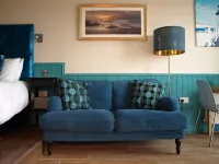 Seaside Holiday Apartments - Meerblick