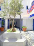 Kassavetis Center - Hotel Studios & Apartments