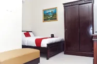 RedDoorz Syariah Near Gelora Delta Sidoarjo 2
