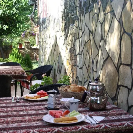 Sinter Terasse House Hotel