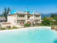 Villa Orso Grigio Hotels in Ronzone
