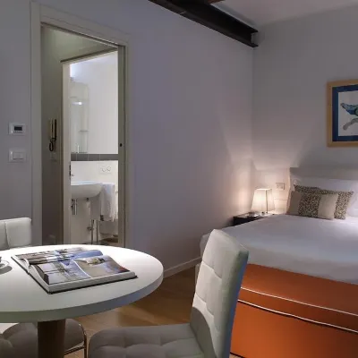 Piazza Vittorio Suites Отели рядом с достопримечательностью «Борго Дора»