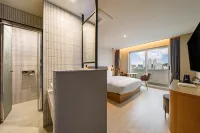 Busan Gijang Brown Dot