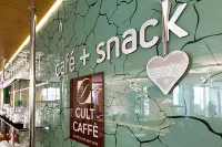 Hotel Zena Beauty & Shopping Center - bar
