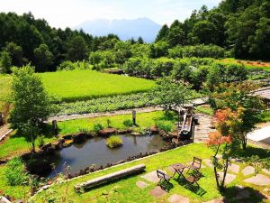 Tsutaya Tokinoyado Kazari