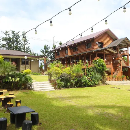 Pina Colina Resort Tagaytay City by RedDoorz