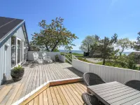 "Julietta" - 50m from the Sea - 4-Star
