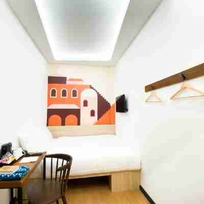 Parkside Alhambra Hotel Banda Aceh Rooms