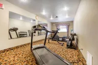 Quality Inn - Gym
