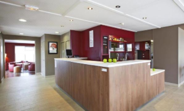 Kyriad Meaux Sud - Nanteuil les Meaux