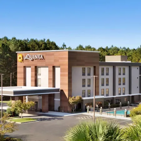La Quinta Inn & Suites by Wyndham Selma/Smithfield I-95