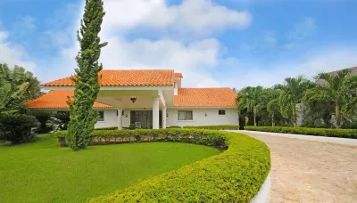 Casa del Rocio by Casa de Campo Resort & Villas Hotel in zona Regional Museum of Archaeology