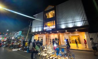 Need a NAP Hostel Phrae