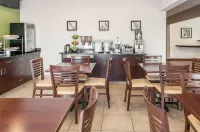 Sleep Inn University - petit déjeuner