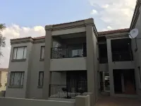 Tntee Apartments Hotels near 14th Avenue District Shopping Centre